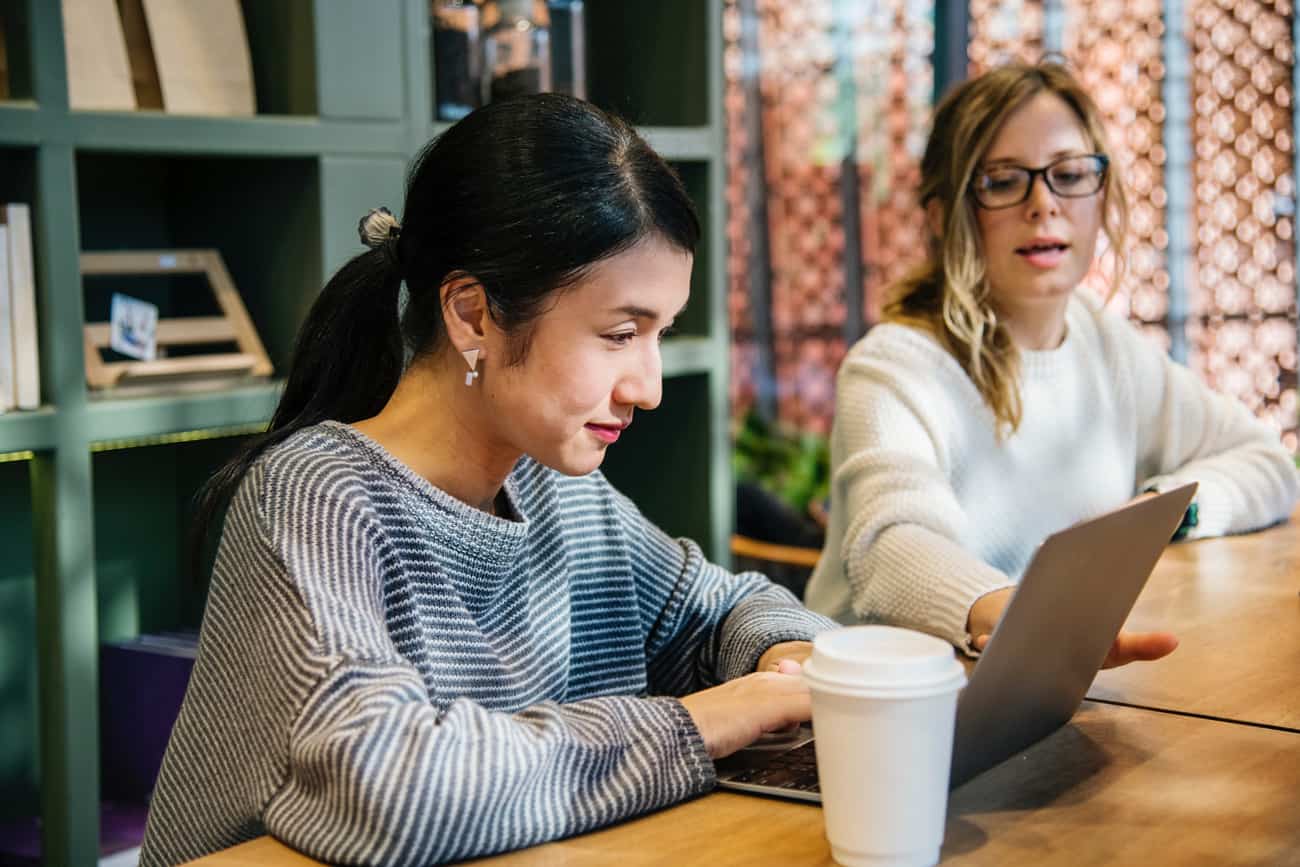 Dans l’urgence ou sur plusieurs mois : les différentes temporalités des formations e‑learning